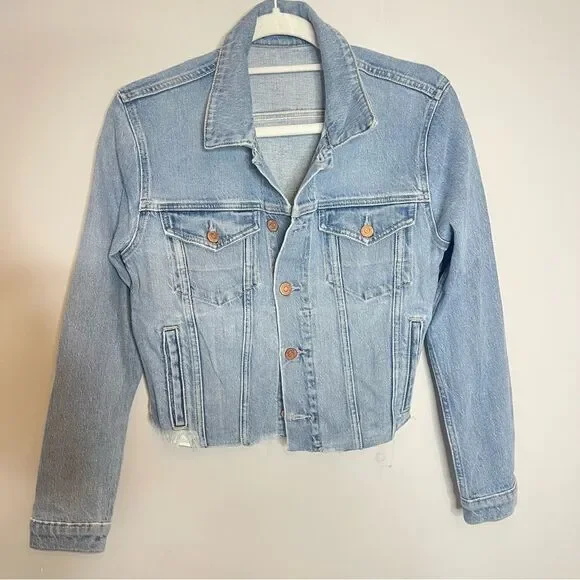 NWOT ETICA Lennox Mini Cropped Trucker Denim Blue Women's Jacket - Picture 5 of 13